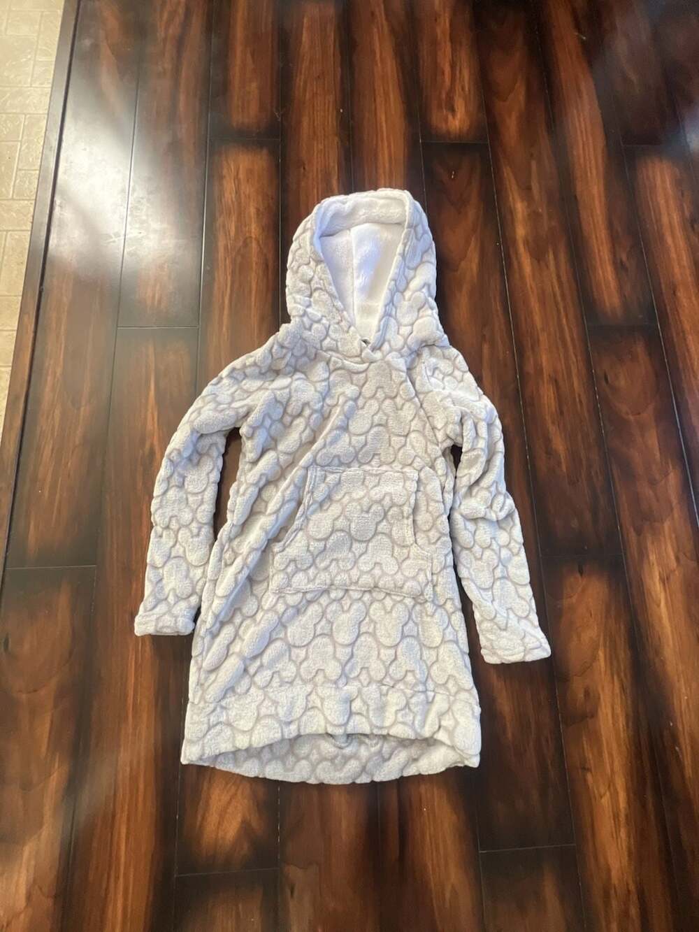 Disney Mickey Mouse Faux Fur Hooded Lounge Tunic Size Small